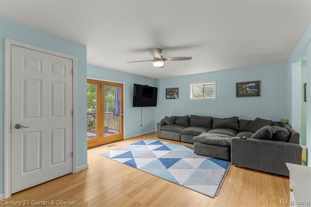18491 Savage Road, Belleville, MI 48111 — Photo 21