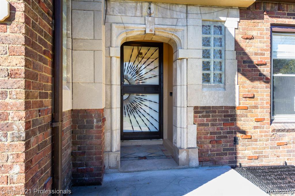 9357 Piedmont Street, Detroit, MI 48228 — Photo 4