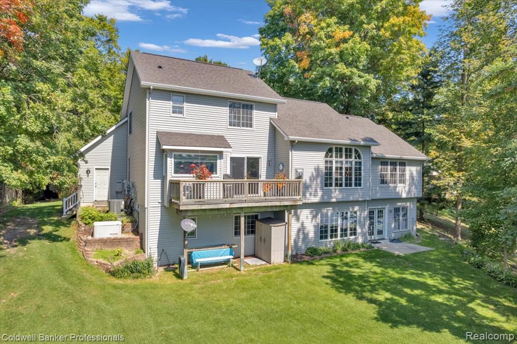 4655 Cusenza Drive, Otter Lake, MI 48464 — Photo 2