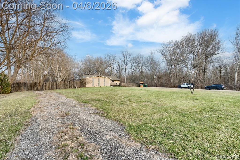 15701 Middlebelt Road, Romulus, MI 48174 — Photo 2