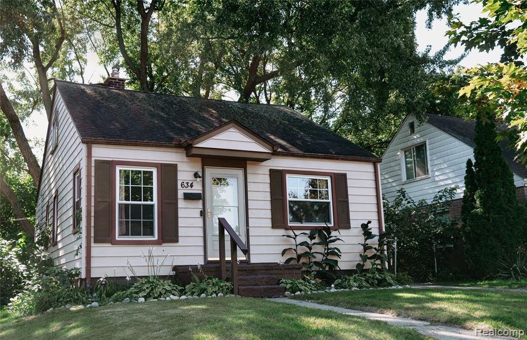 634 Wesbrook Street, Pontiac, MI 48340