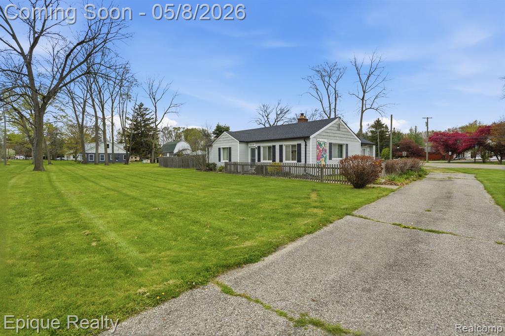 53100 Washington Street, New Baltimore, MI 48047 — Photo 2
