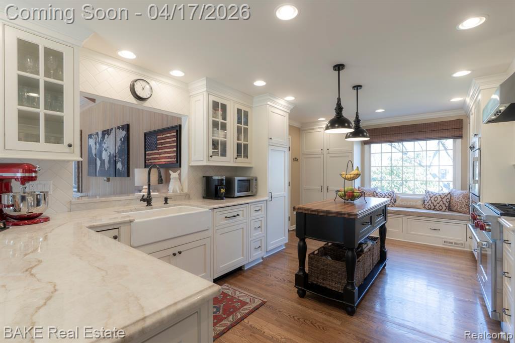 46287 Pickford Street, Northville, MI 48168 — Photo 32