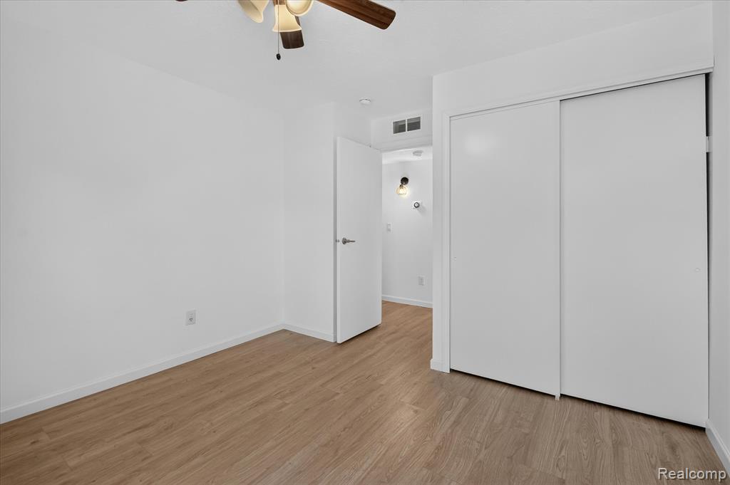 61165 Greenwood Drive, South Lyon, MI 48178 — Photo 24