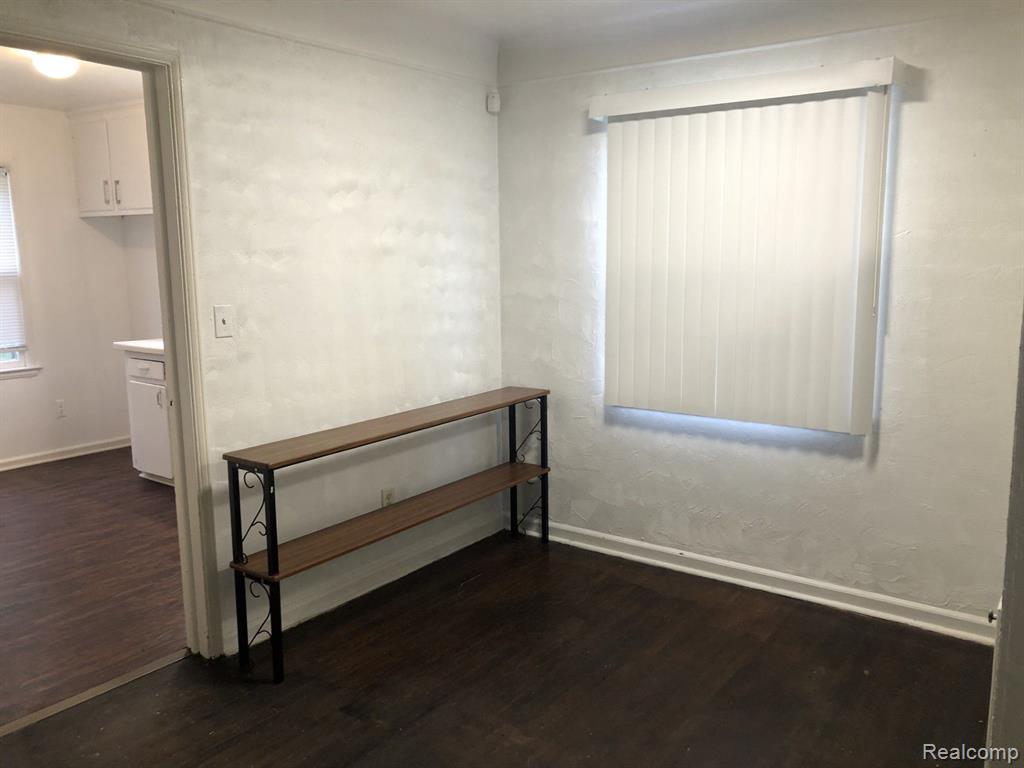 733 E PIKE Street, Pontiac, MI 48342 — Photo 5
