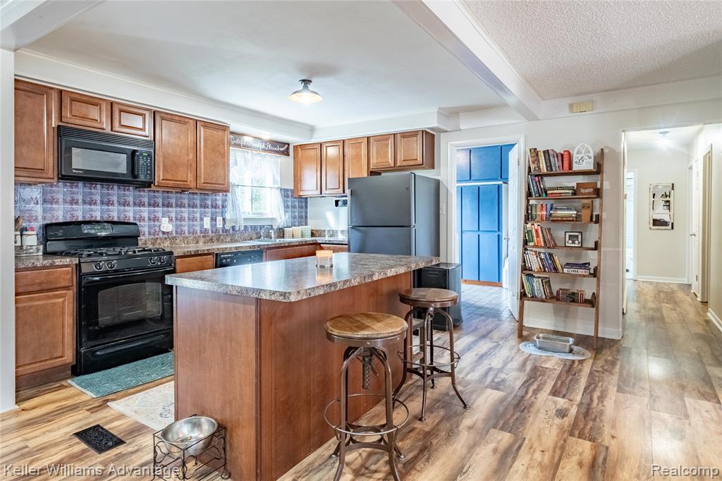 4879 Sundale Drive, Clarkston, MI — Photo 13