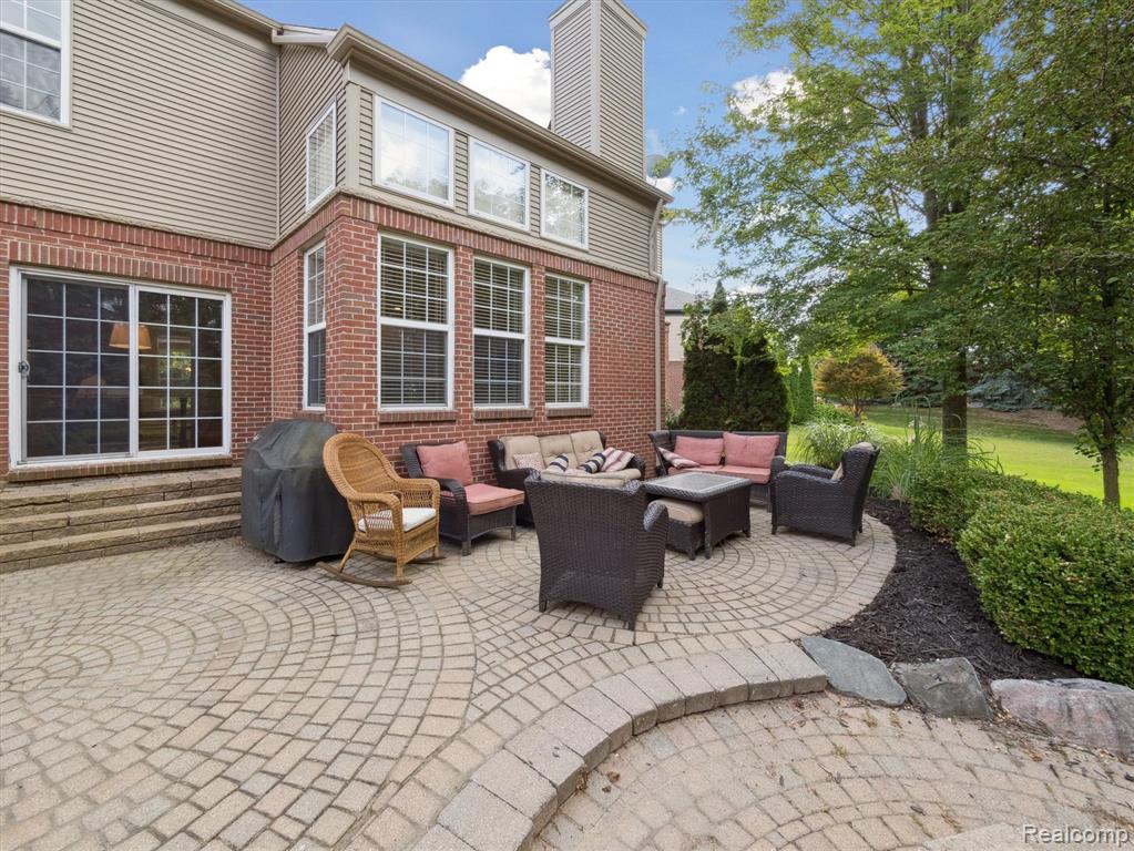 49018 Freestone Drive, Northville, MI 48168 — Photo 46