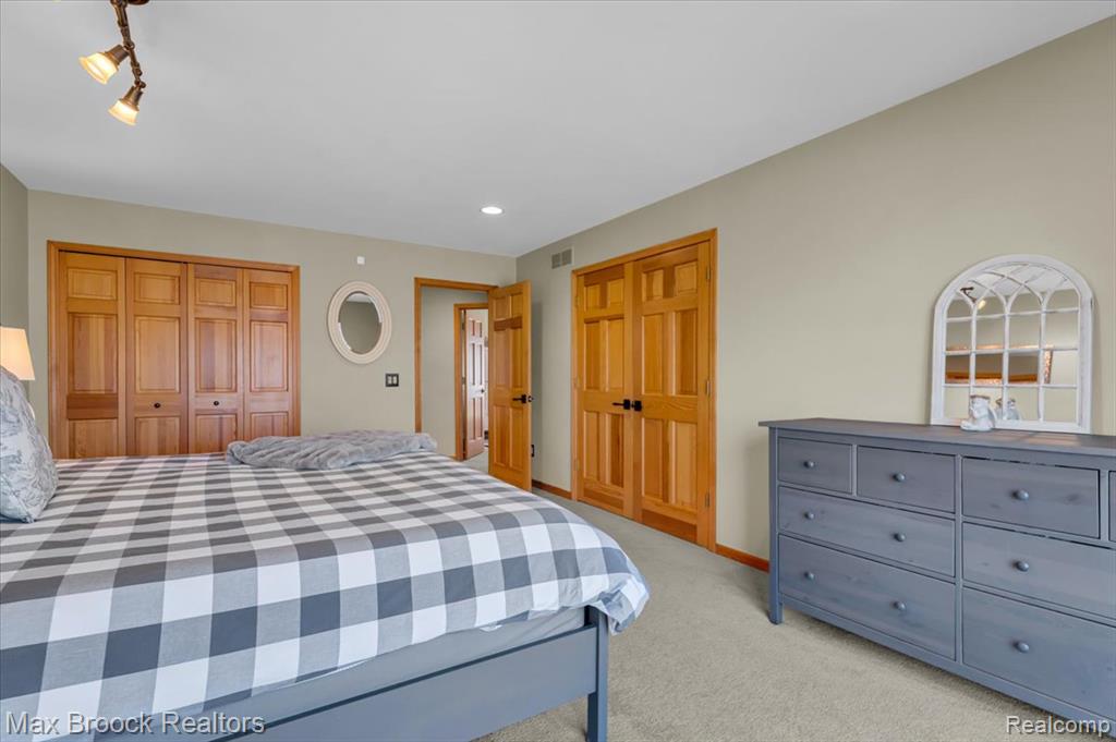 5970 Lynne Hollow Drive, Commerce Twp, MI 48382 — Photo 33
