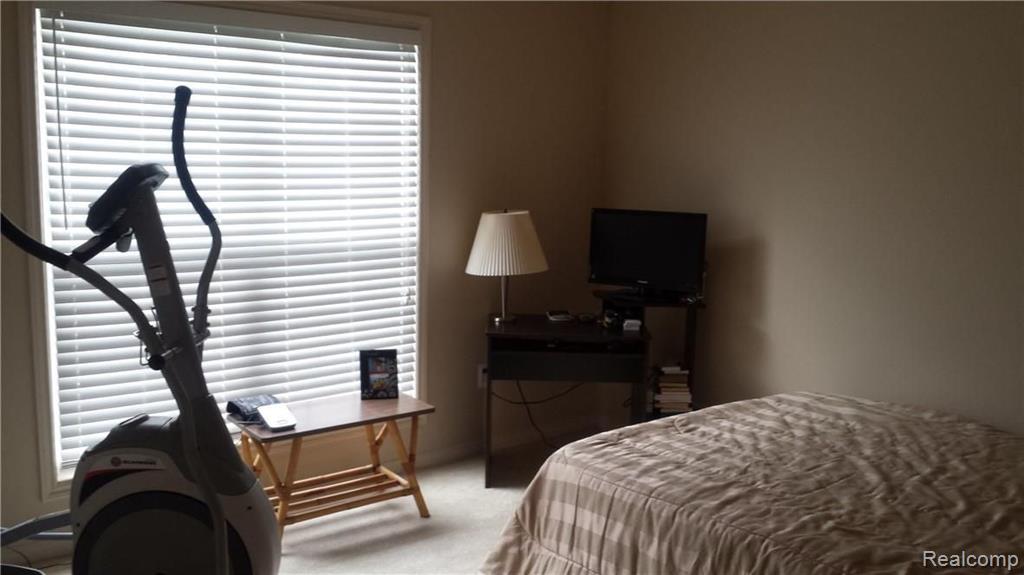 28339 Carlton Way Drive, 33, Novi, MI 48377 — Photo 16