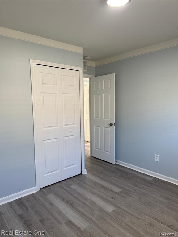8044 CORNELL Street, Taylor, MI 48180 — Photo 10