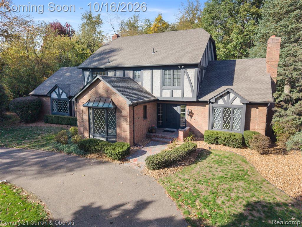 46450 Pickford Street, Northville, MI 48168