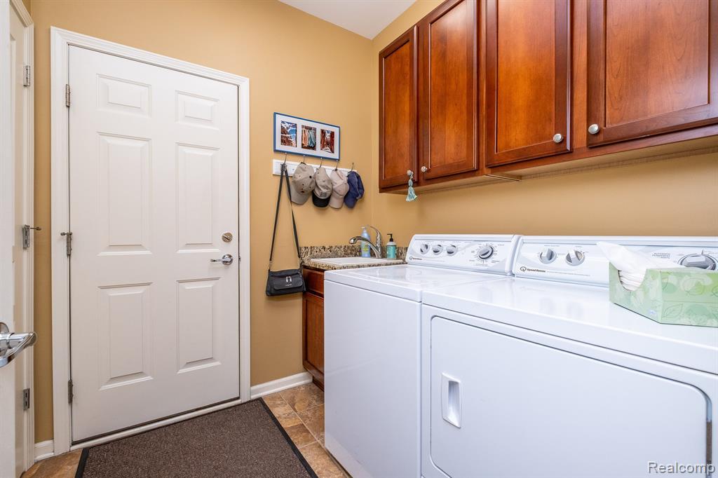 49290 FREESTONE Drive, Northville, MI 48168 — Photo 23