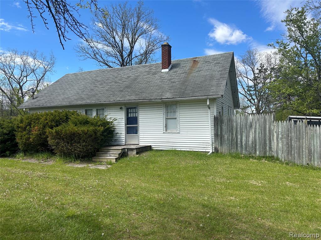 2356 S DYE Road, Flint, MI 48532 — Photo 7
