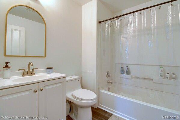 3910 NORWICH Drive, Canton, MI 48188 — Photo 21