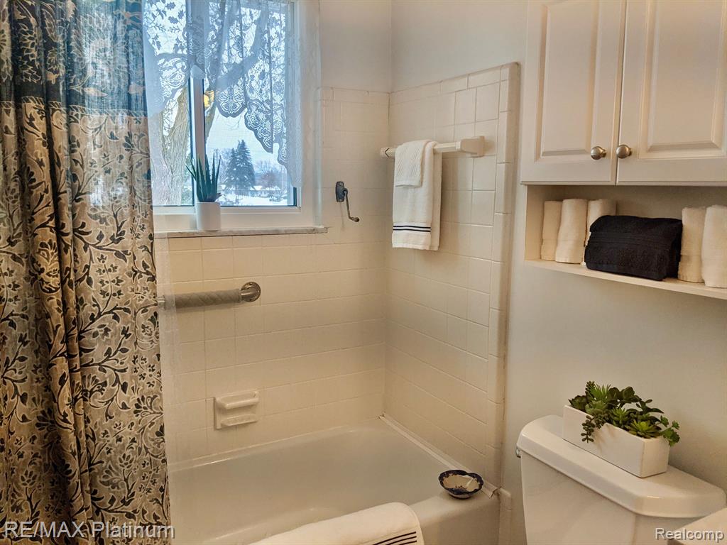 6010 Alan Drive, 30, Brighton, MI 48116 — Photo 39