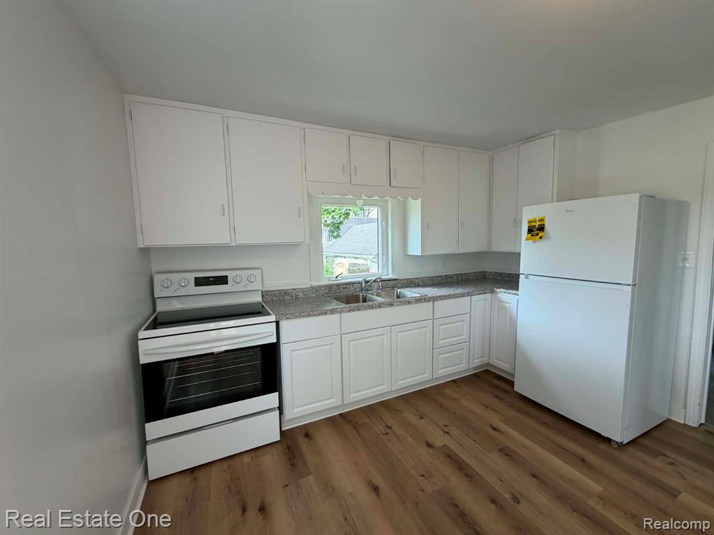 3585 Marcus Street, Deckerville, MI 48427 — Photo 11