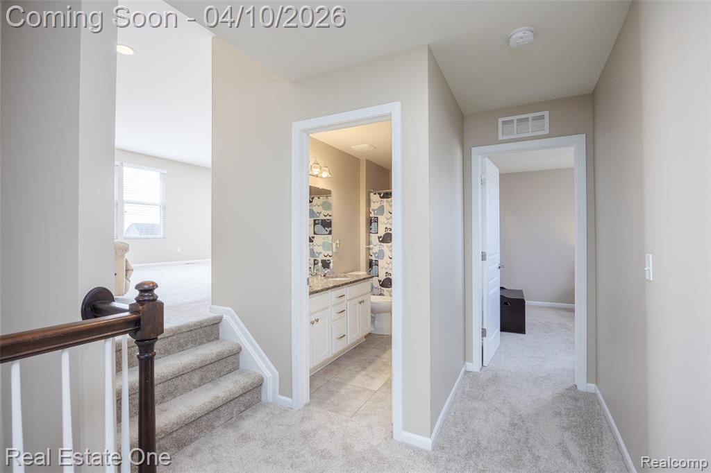 120 Crestview Drive, Rochester, MI 48306 — Photo 27