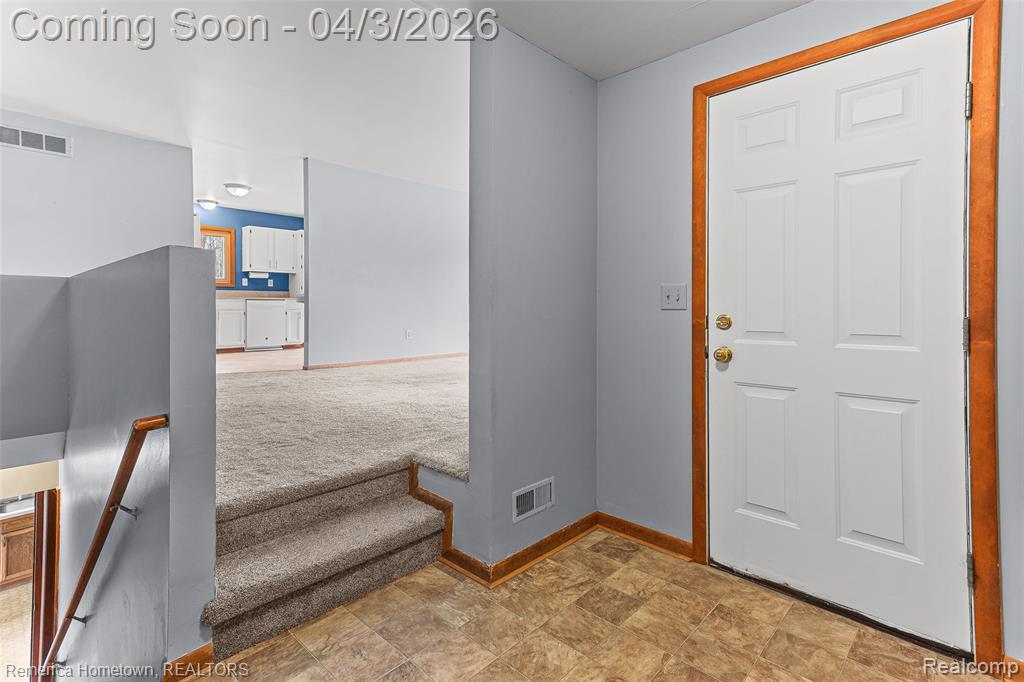 10618 Wolverine Drive, Pinckney, MI 48169 — Photo 23