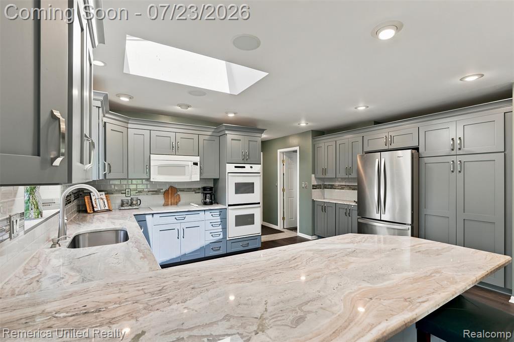 11922 Cody Creek Court, South Lyon, MI 48178 — Photo 23