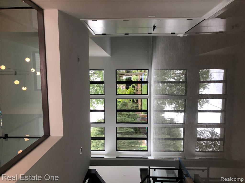 1830 Sadie Shore Drive NW, Commerce Twp, MI 48382 — Photo 3