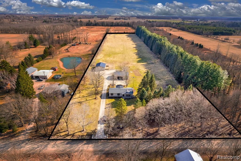 6572 WELLMAN LINE Road, Croswell, MI 48422 — Photo 3