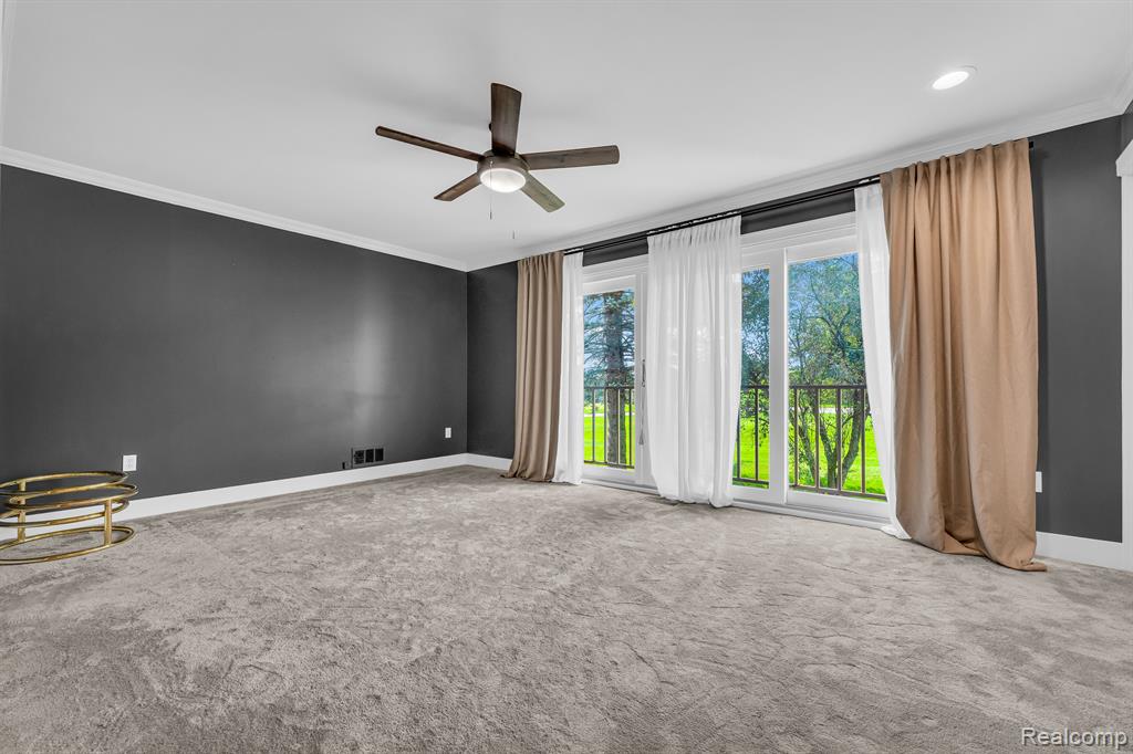 745 OAK BROOK RIDGE Drive, Rochester Hills, MI 48307 — Photo 15