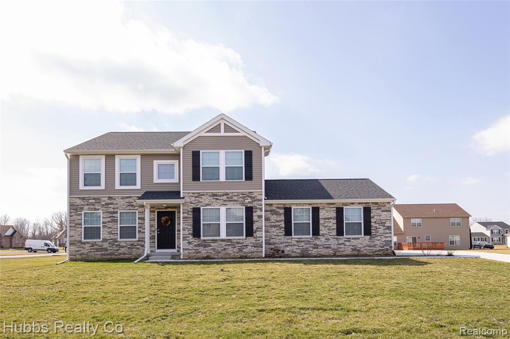 7340 Westminster Circle, Grand Blanc, MI 48439 — front exterior
