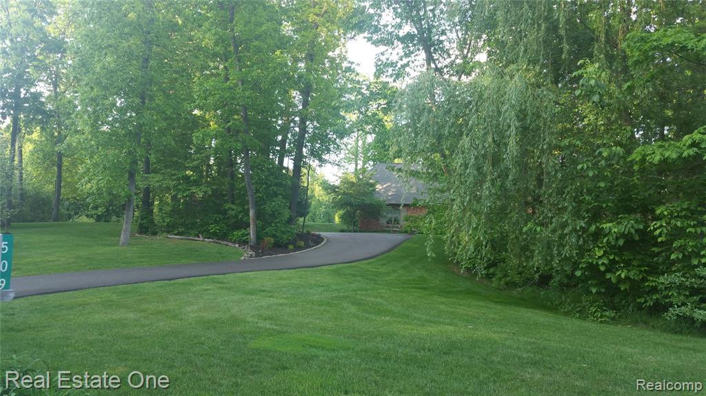 509 Bluebird Trail, Ortonville, MI 48462 — Photo 95