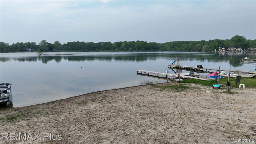 2047 Hickory Drive, Lapeer, MI 48446 — Photo 59