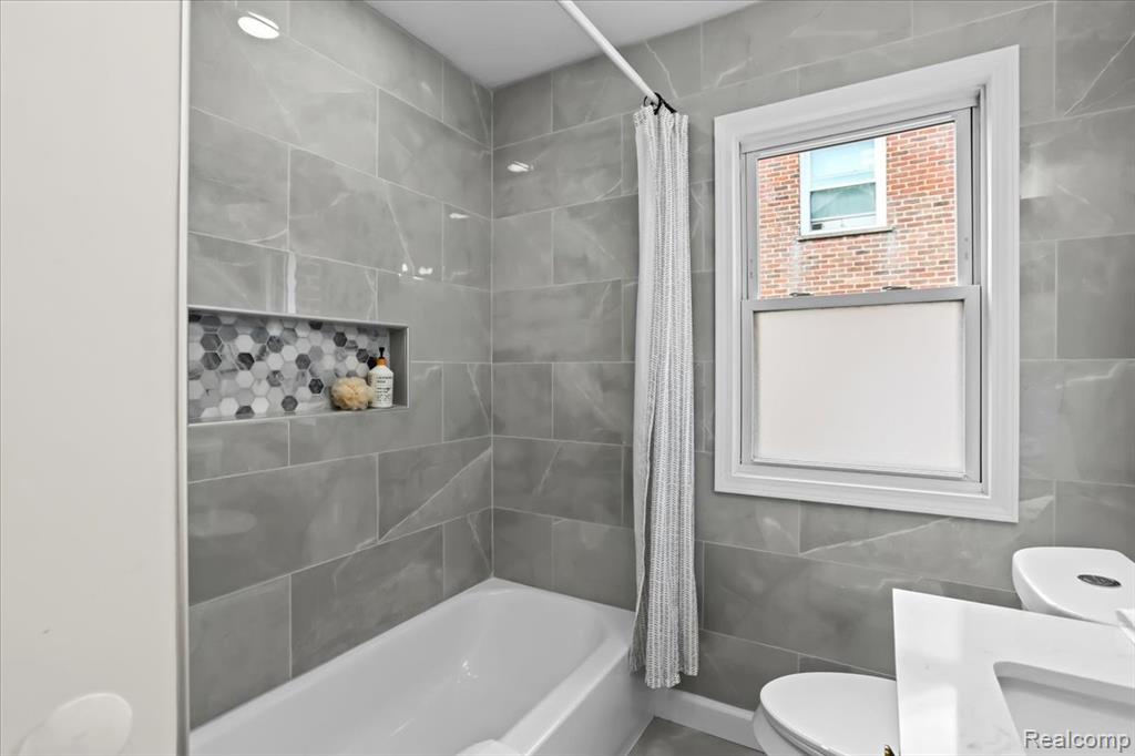 9636 Fenton Avenue, Redford, MI 48239 — Photo 12