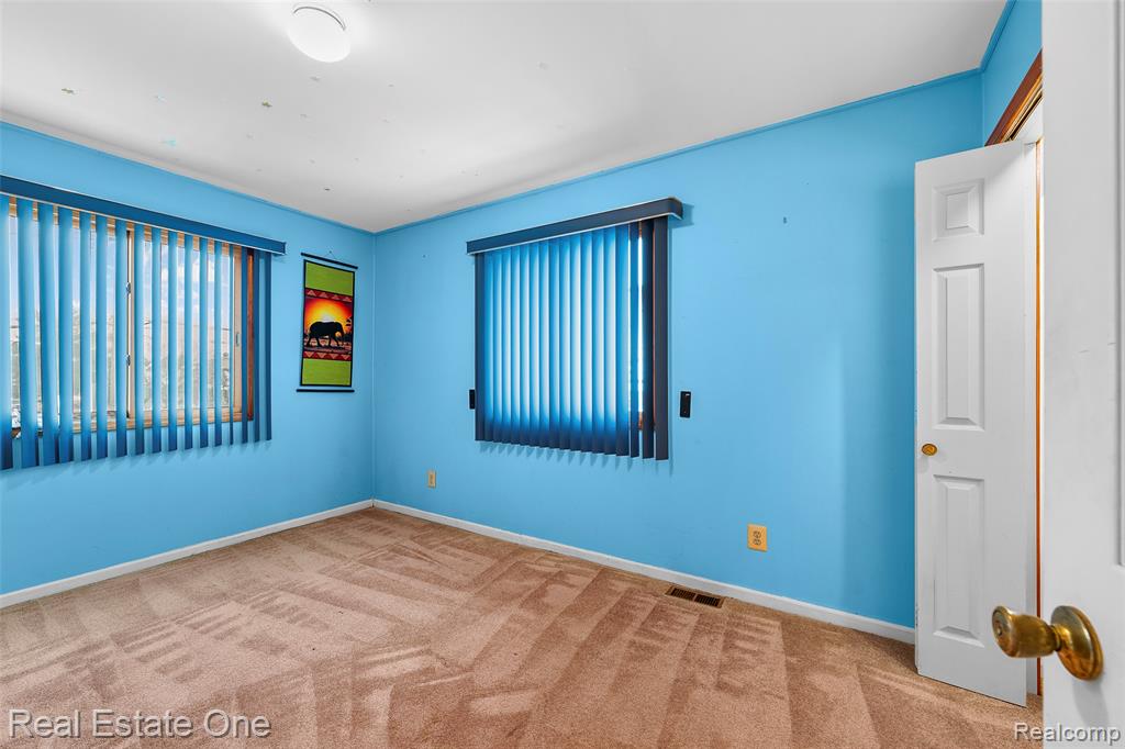 7000 Steadman Street, Dearborn, MI 48126 — Photo 33