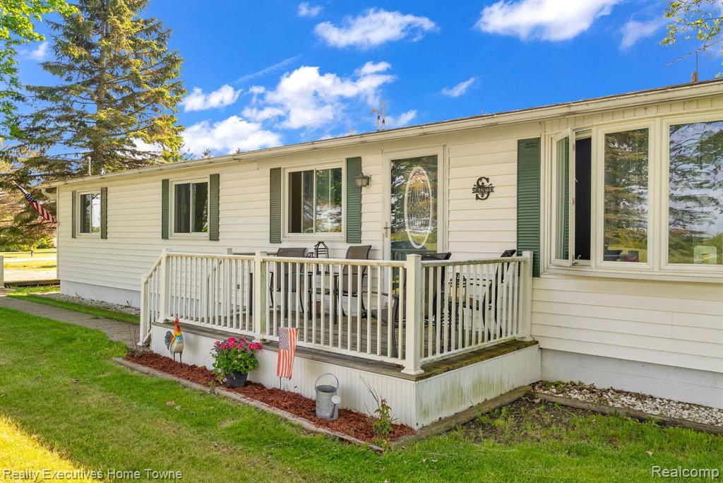 3889 Wadhams Road, Clyde, MI 48049 — Photo 8