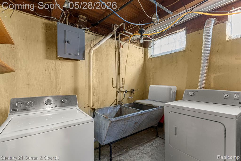 8245 N Hubbard Street, Westland, MI — Photo 17