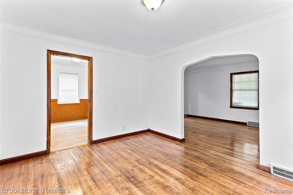 11644 Sussex Street, Detroit, MI 48227 — Photo 9