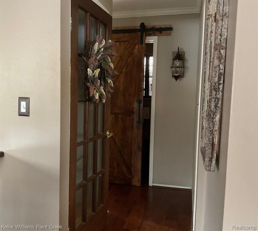 401 PINEHURST Drive, Rochester Hills, MI 48309 — Photo 17
