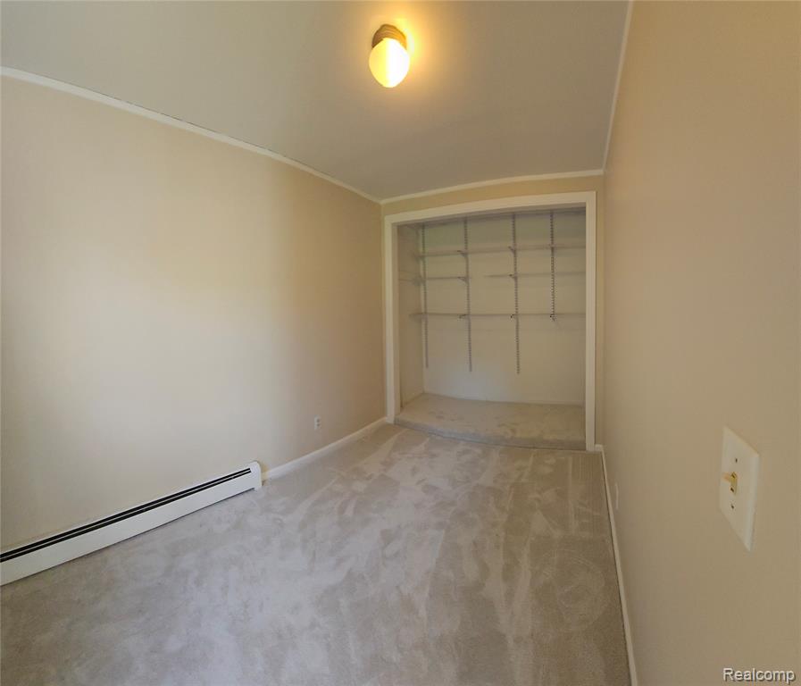 9847 Portage Lake Avenue, Pinckney, MI 48169 — Photo 19