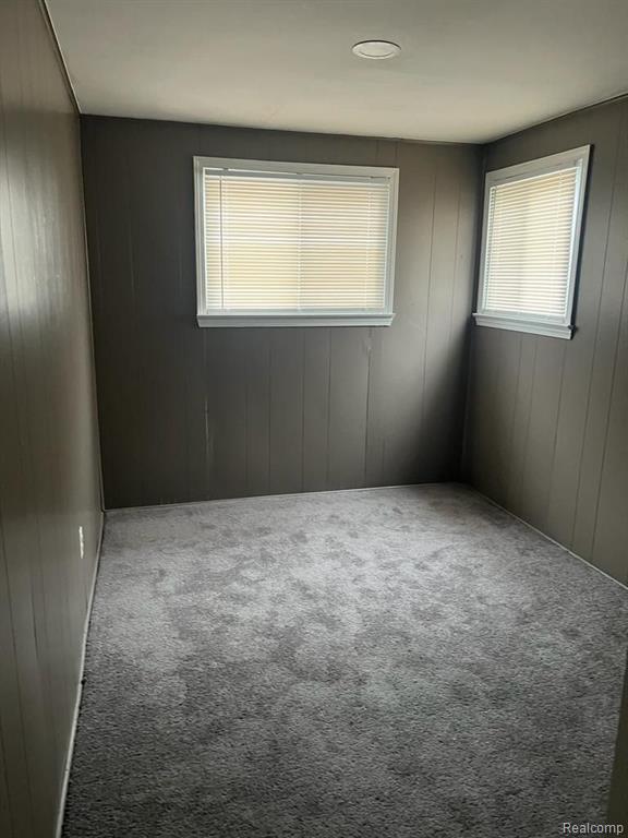 9609 PLAINVIEW Avenue, Detroit, MI 48228 — Photo 24