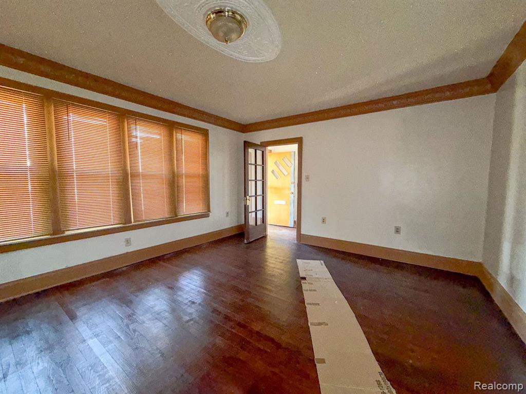 9392 Woodside Street, Detroit, MI 48204 — Photo 6