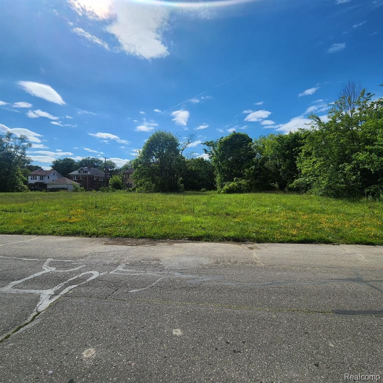 5040 FERNWOOD Street, Detroit, MI 48204 — front exterior