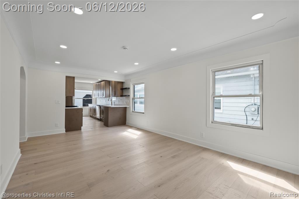 22502 Beach Street, Saint Clair Shores, MI 48081 — Photo 4