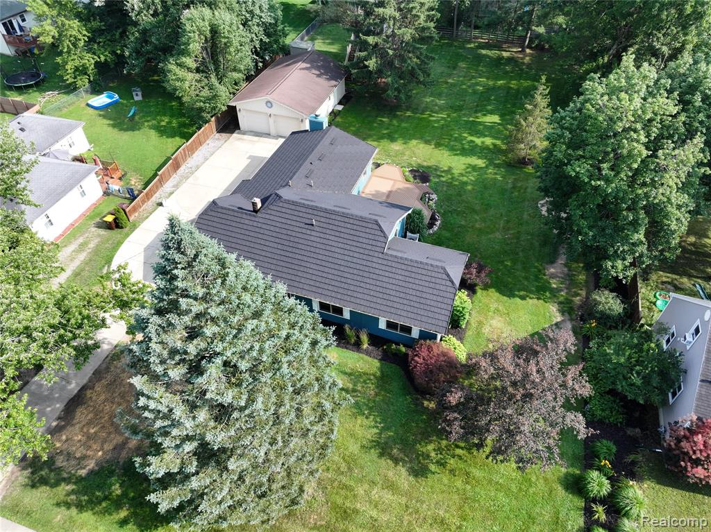 610 E Church Street, Williamston, MI 48895 — Photo 11