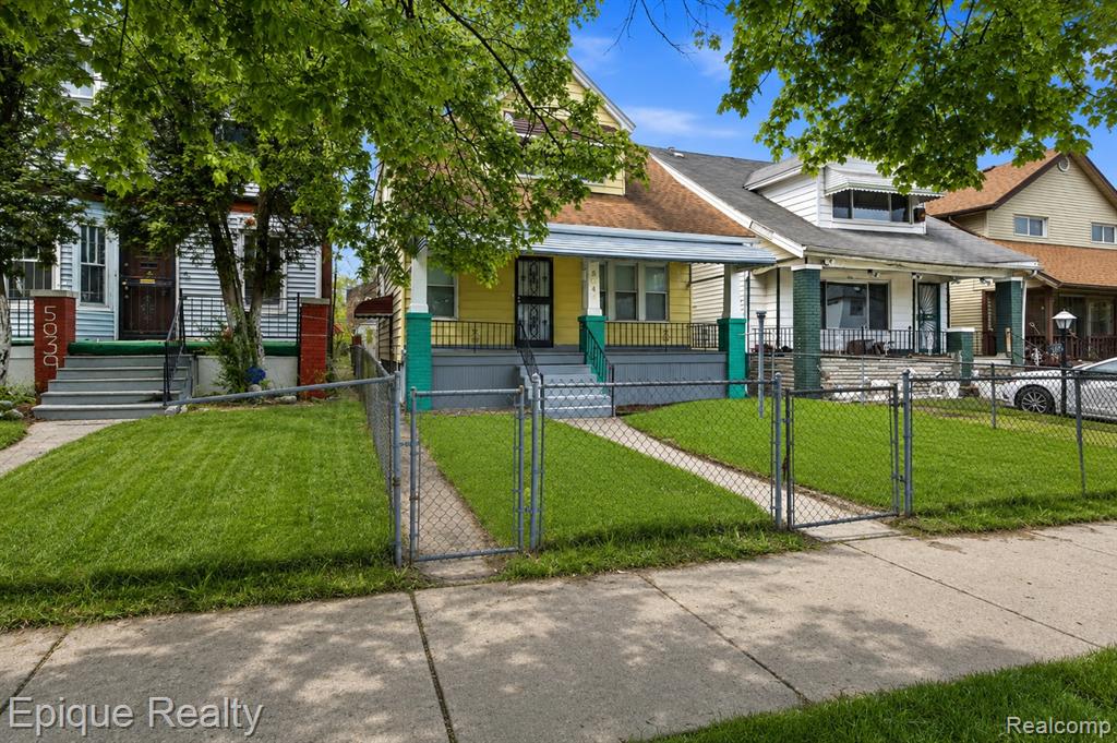 5045 Fairview Street, Detroit, MI 48213 — Photo 6