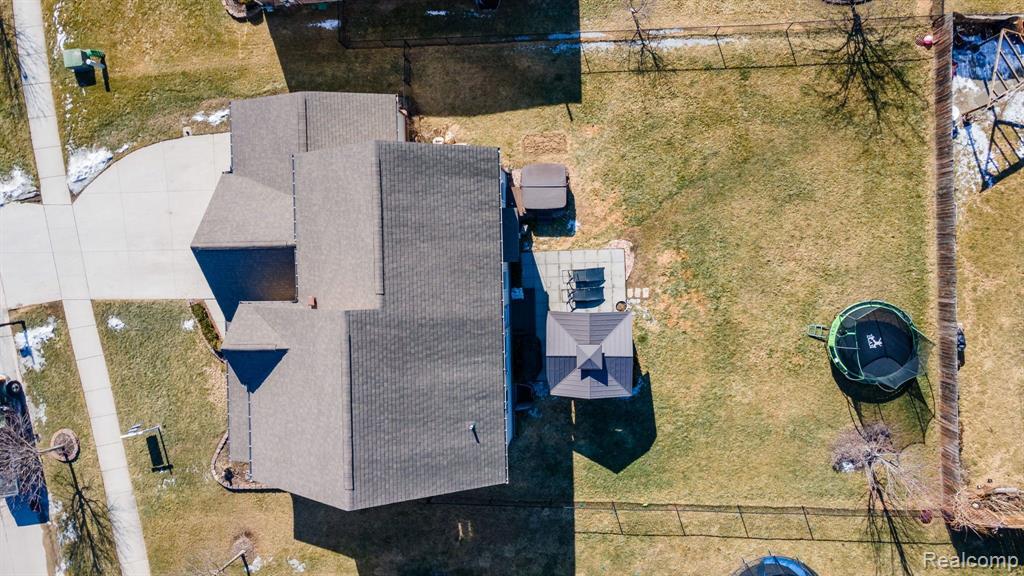 53585 MARY ANN Lane, New Baltimore, MI 48047 — Photo 43