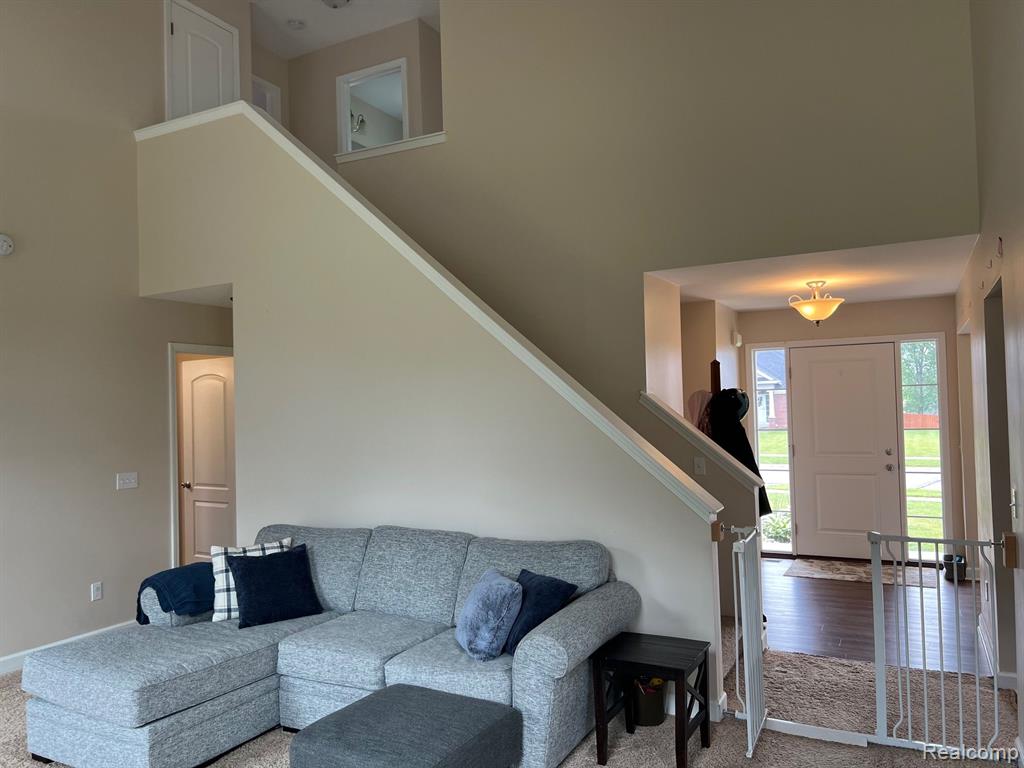 9308 MEADOWVIEW Drive, Davison, MI 48423 — Photo 11