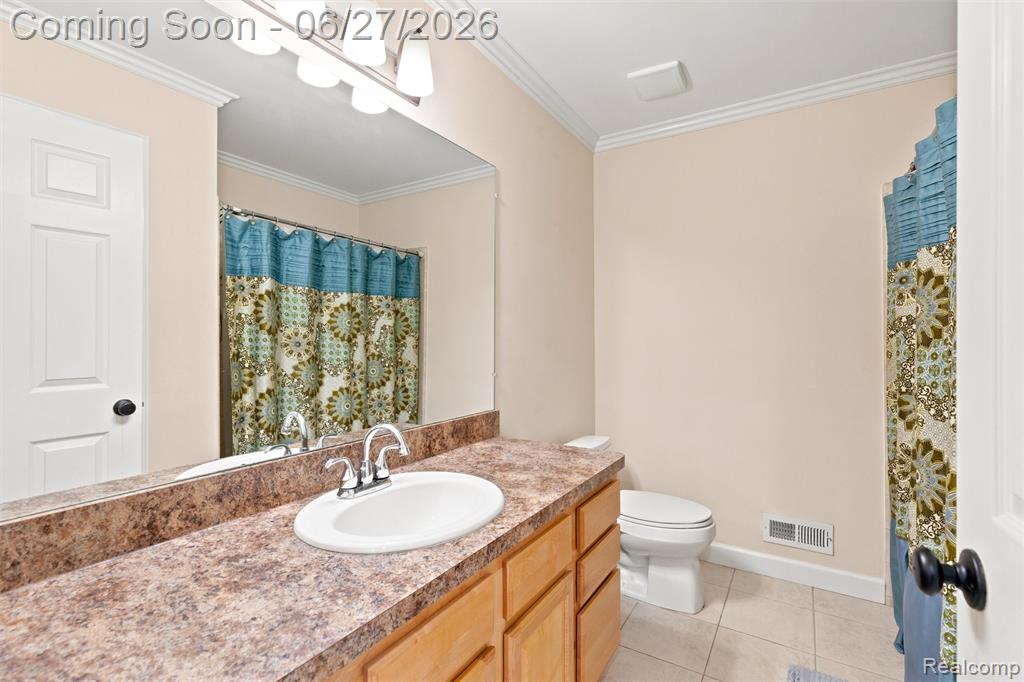 54138 Acadia Drive, Macomb, MI 48042 — Photo 33