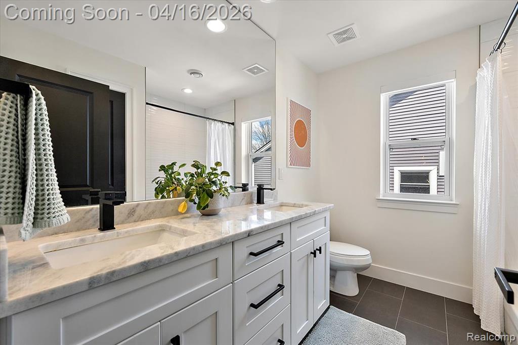 3592 Oakshire Avenue, Berkley, MI 48072 — Photo 19