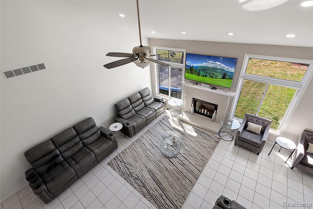 43187 Vintners Place Drive, Sterling Heights, MI 48314 — Photo 20
