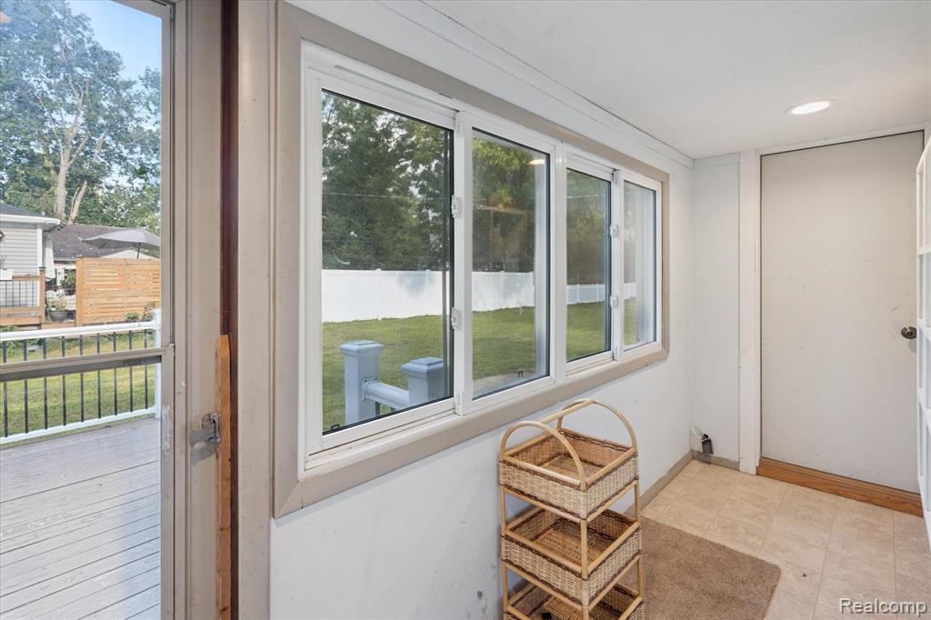 131 W South Street, Williamston, MI 48895 — Photo 4