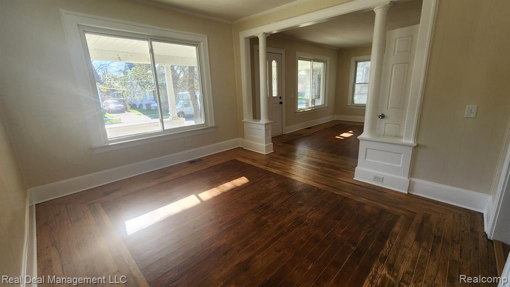 43 DWIGHT Avenue, Pontiac, MI 48341 — Photo 5
