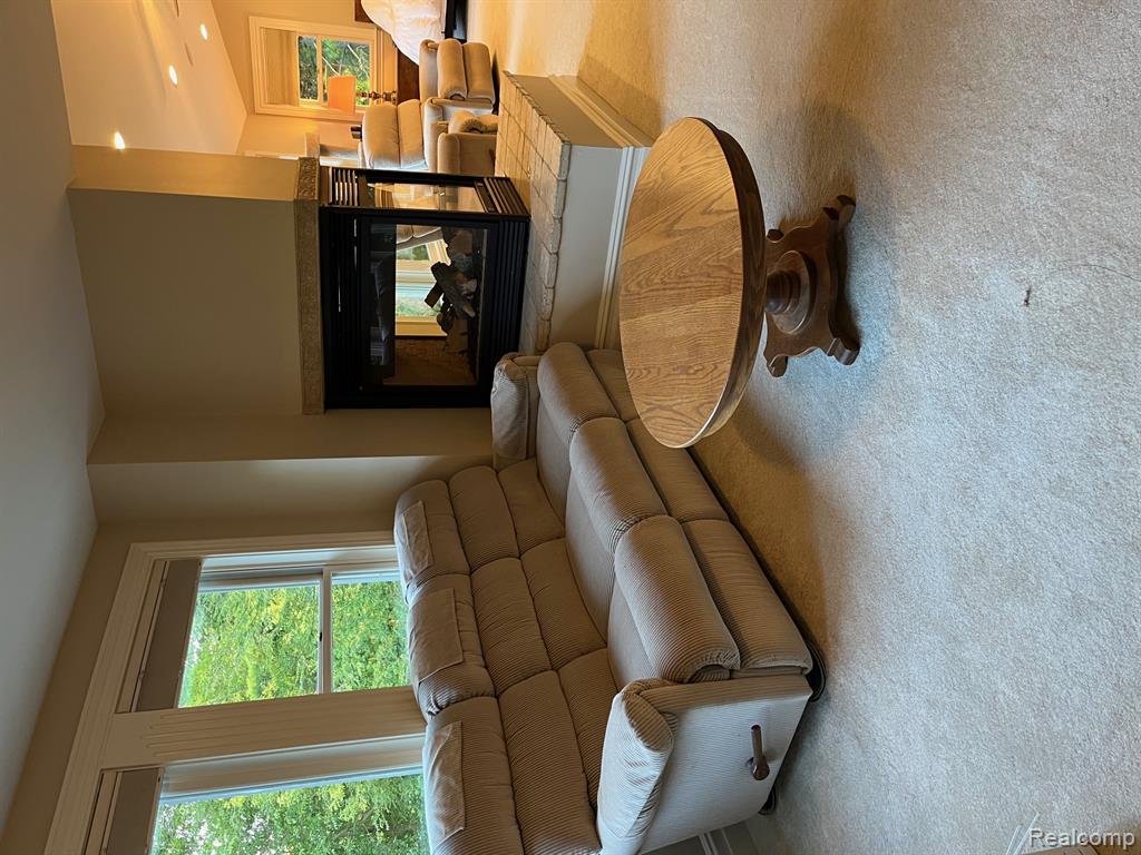 2888 Parkway Place, Hartland, MI 48353 — Photo 27